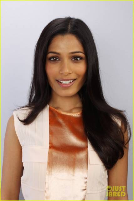 600full-freida-pinto (49).jpg