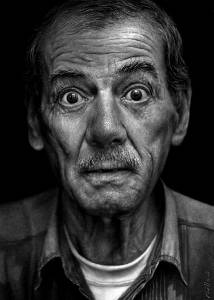 old_man_of_the_mirror_by_fabianomillani-d5p5s3m (214x300).jpg